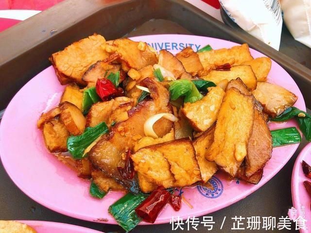 食堂|清华大学的伙食有多好？厨师年年外出学艺，为了吃，高考也值得拼