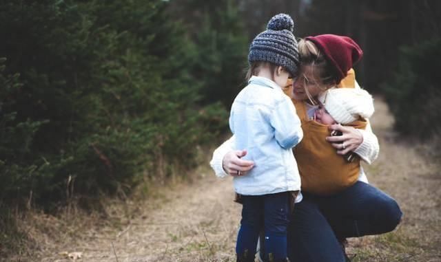 共同点|生了二胎后过得很好的家庭,都有这3个共同点