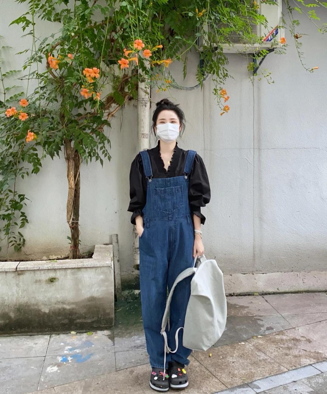 搭配|秋季,矮个子的搭配指南,白色衬衫搭配背带裤可甜可咸,显高显瘦