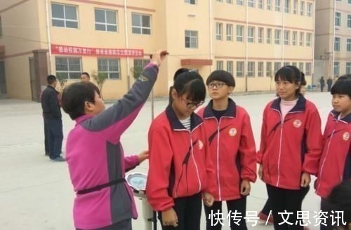 初中生|初中生标准身高表火了,达到这一高度算合格,很多孩子不达标