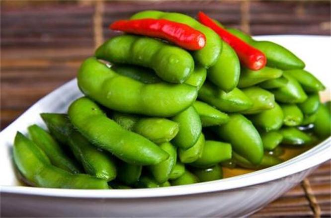 神农本草经|人到中年要会吃，四种食物经常吃，延缓衰老，美容养颜，早吃早好