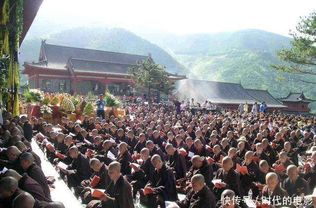 中国最大的尼姑庵,2万女性在这修行,天黑后的规定让人不解