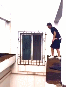 |搞笑GIF:每一位胖姑娘都是有非常大的潜力的,不过感觉这两位新人不太般配