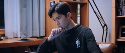 演员|开播4天就拿下8个冠军,迪丽热巴终于告别女演员的“尴尬”了?