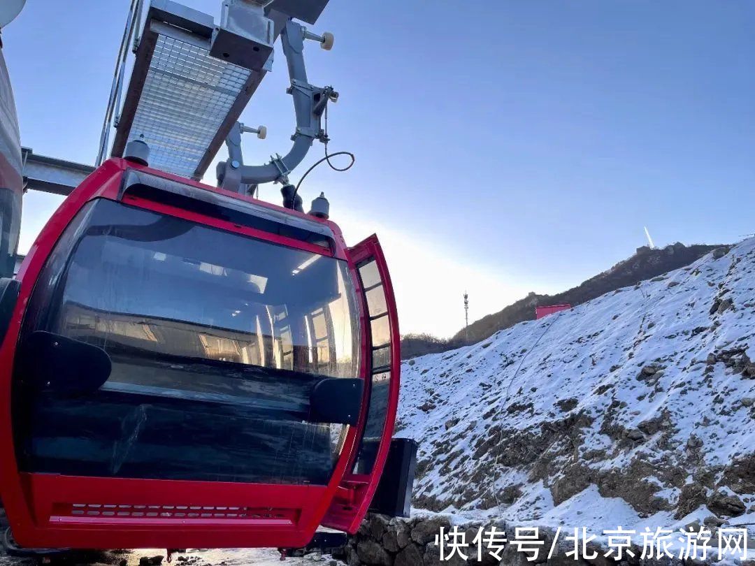 滑雪者|京城雪场推荐｜在香槟泡沫般的雪道上感受肾上腺素的飙升吧～