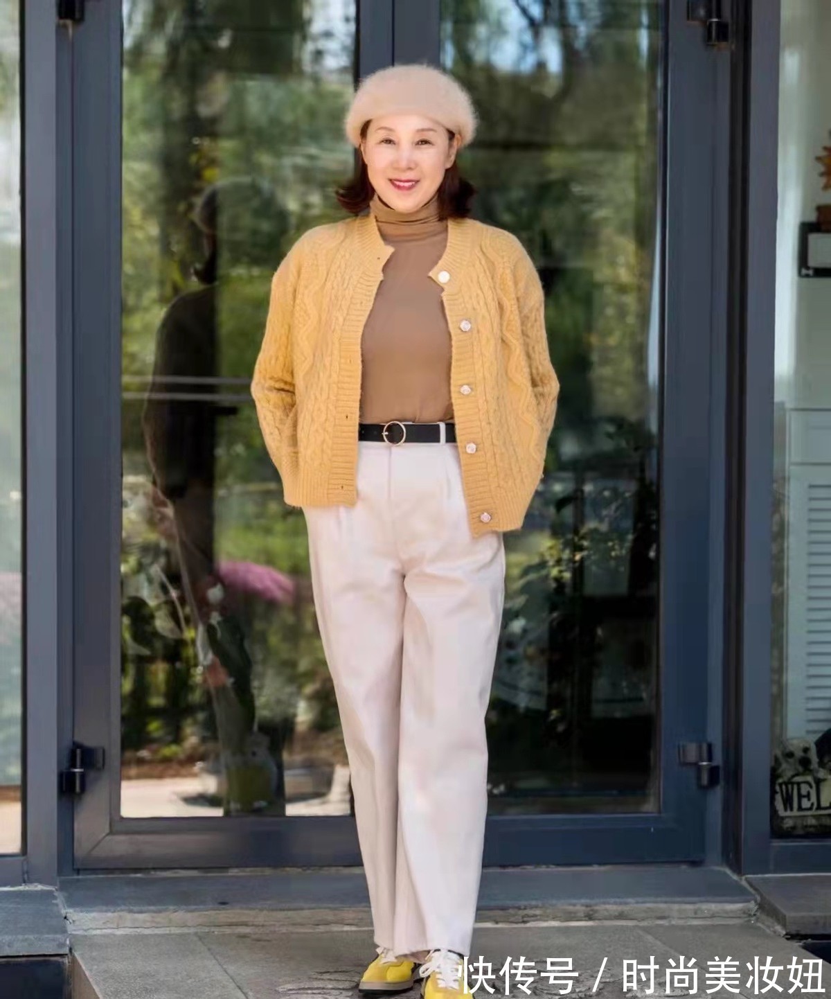 减龄|这位65岁奶奶真会打扮,“高级配色”穿搭好洋气,时髦又减龄