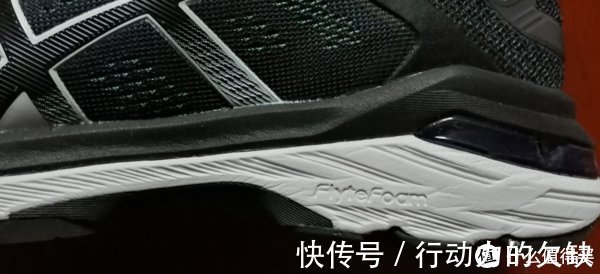 缓震 从阿迪达斯换到亚瑟士,跑了20公里,憋了一肚子心里话不吐不快!