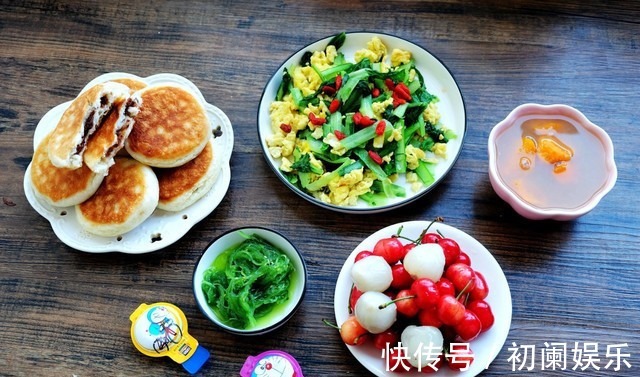 西兰花|妈妈每天六点起,亲手做早餐,七天不重样!网友这家孩子真幸福