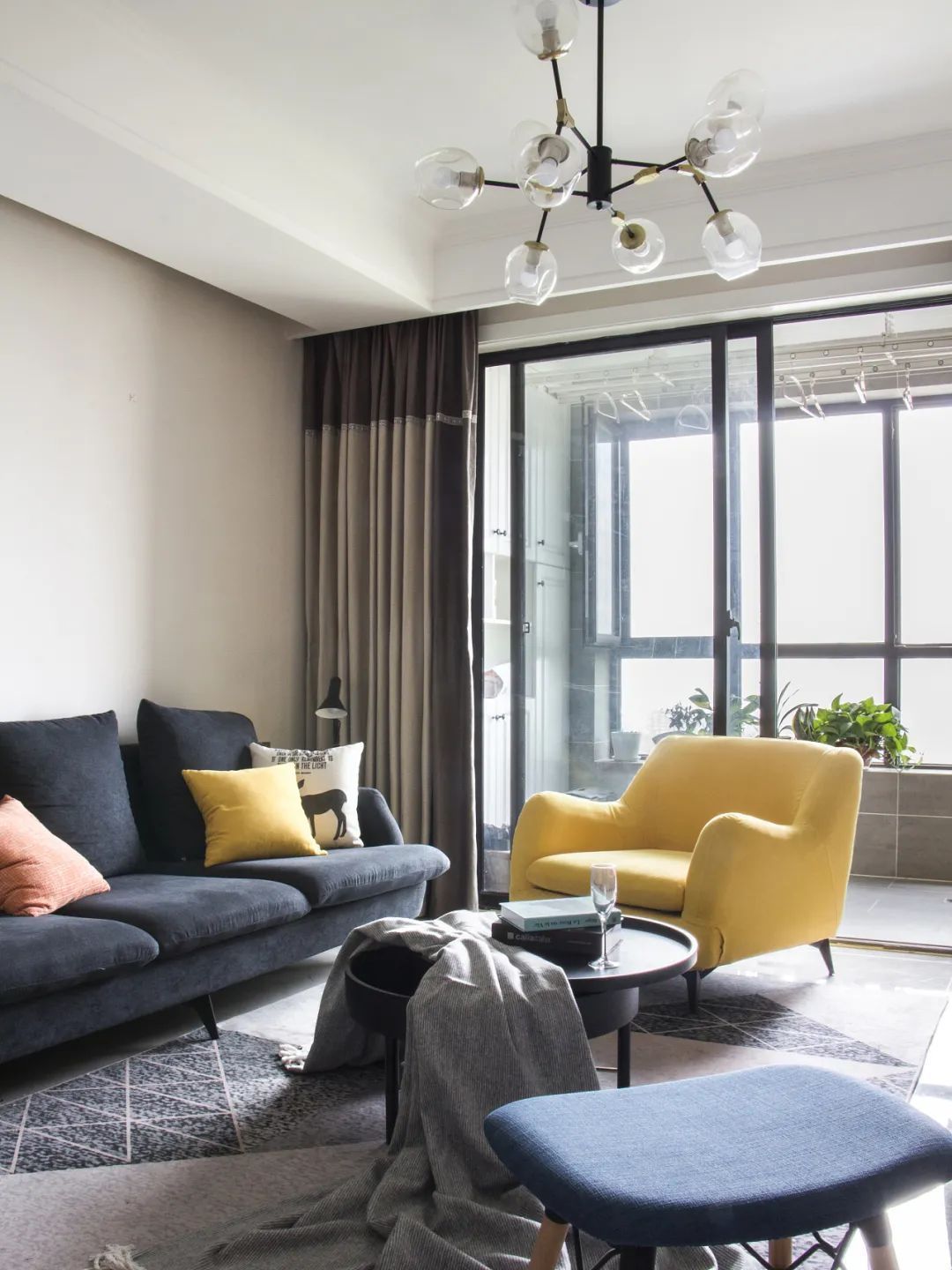 优雅|98㎡简约美式+北欧,成熟优雅的空间,布置舒适温情的家具