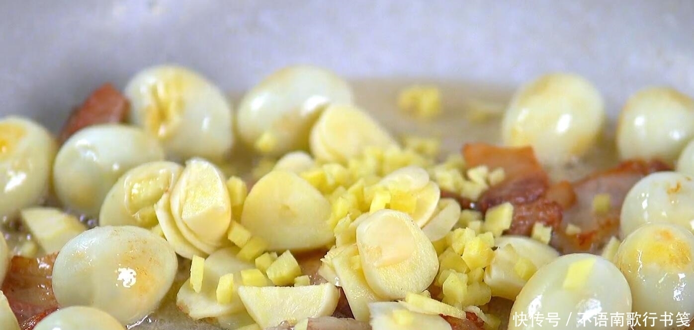 十足|手把手教你做豆腐煲,鲜香味美营养十足,出锅大人小孩都爱吃