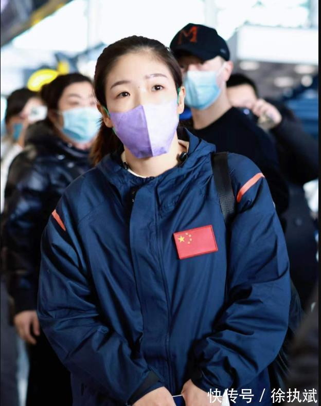 孙颖莎|最新消息:国乒公布WTT新加坡站参赛名单!孙颖莎约战伊藤美诚!