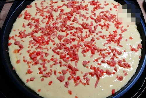 玉米面独特做法,开水一烫,手不沾面,加2个鸡蛋,营养又健康