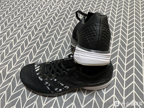 跑鞋|胖胖买的鞋 篇一百三十八：2020东京奥运配色adidas SL20