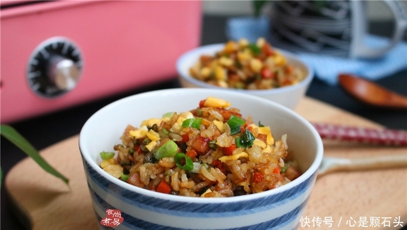 居家过日子,必学此款营养炒饭,食材灵活组合,简单快手又好吃