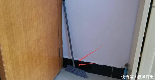 3个地方不要放扫帚,不是迷信,放错了立马回家拿走