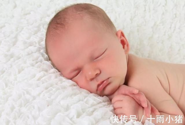 危险期|生产之后不能马上“晒娃”?老人口中的“讲究”,其实有很多好处