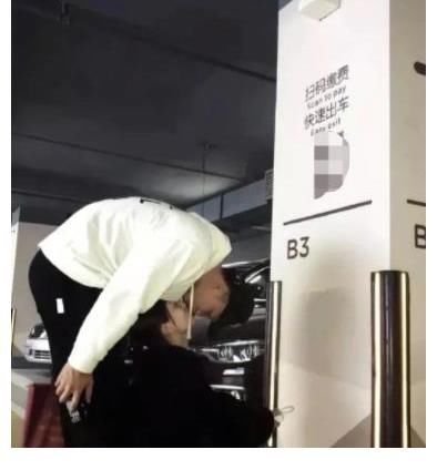 马子佳|《心动的信号》：小孔和前男友大尺度照片遭曝光，马子佳成工具人