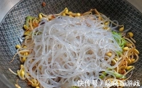 家常菜|夏季，宁可少吃猪肉，也要多吃这道菜，燃烧脂肪，体重悄悄降下来