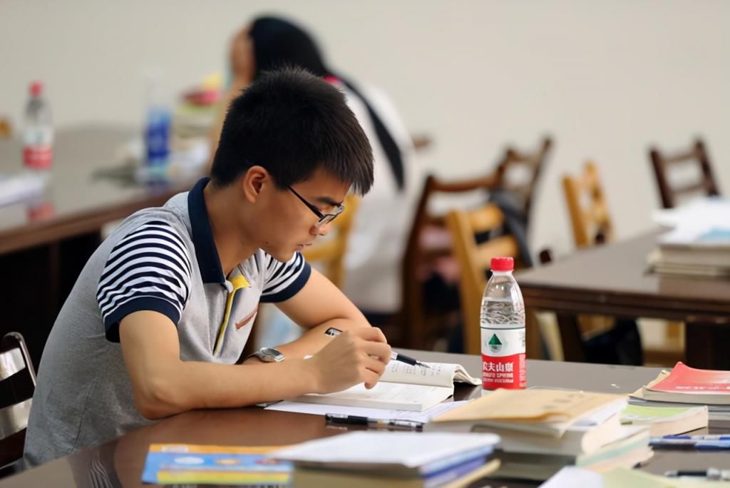 初中同学|具有高智商的孩子，大多数都有4种特质，除此之外也不爱做一件事