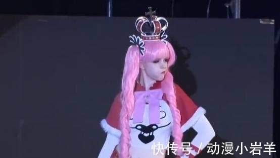 基德|海贼王Cosplay大赛，布鲁克的外貌和肢体神还原，基德简直是本人