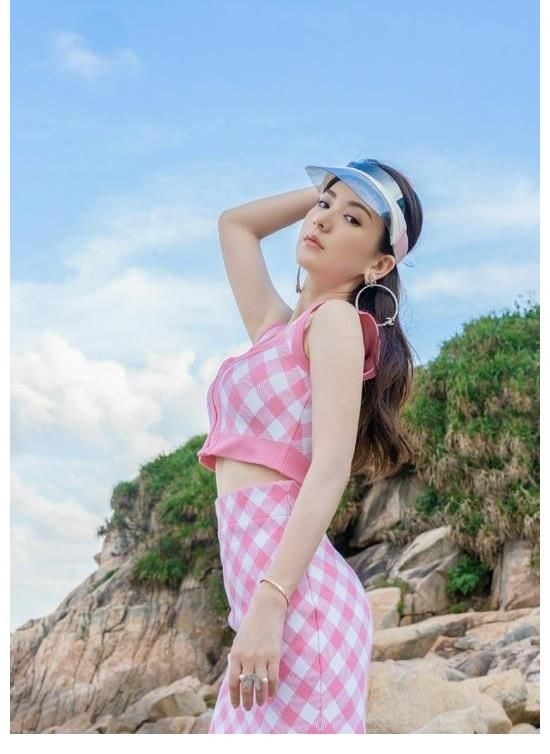 天王嫂|天王嫂方媛晒九月plog 下厨自制豆沙包有模有样