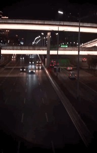 |搞笑GIF趣图第一次跟网友见面,感觉还是很不错的!