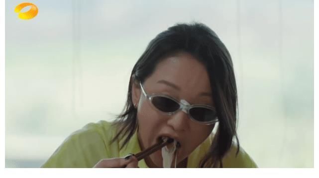 港台|港台美人今昔对比，钟楚红满脸皱纹守寡半生，年轻关之琳颜值爆表