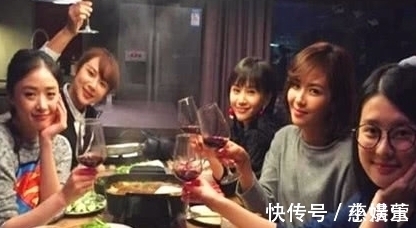 杨紫和朋友去吃火锅服务员却说免单了，老板是他