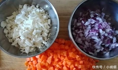 做法|剩米饭别扔了,用它做蛋炒饭,营养丰富,有肉有菜,做法还简单!