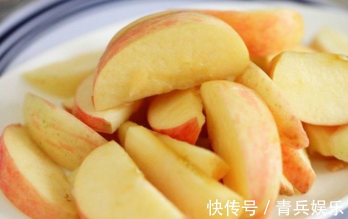 免疫系统|苹果加一宝搭配煮,常食睡眠好了,滋补养身,皮肤也好了!