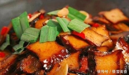 流连忘返|晒晒一家三口的晚餐,色香味俱全,好吃爽口,让人吃了流连忘返