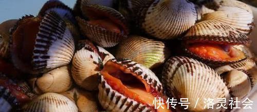 牛奶|老人总吃钙片补钙？与其花冤枉钱，不如吃几种“天然钙片”还美味