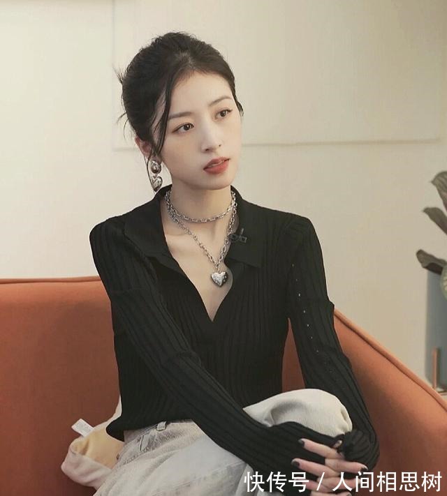 了不起的女孩 薄外套+T恤、衬衫+阔腿裤,今秋最in穿搭!