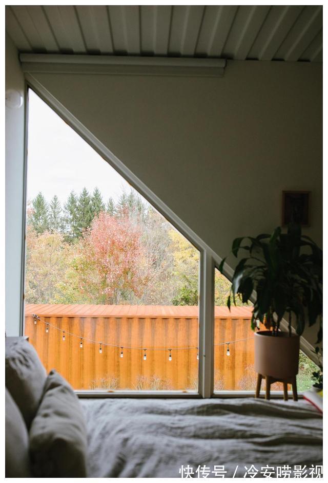 防腐木地板|他用6个集装箱打造豪宅,占地达到178㎡,我家的别墅不香了