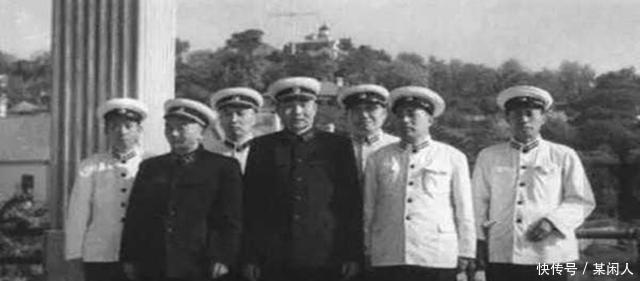 一战|开国中将单刀赴会打擂台,一战收服3000名江湖好汉抗日