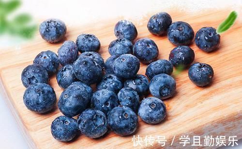 女性|女性怀孕以后,几种“零食”经常吃,宝宝出生后睫毛或又翘又长