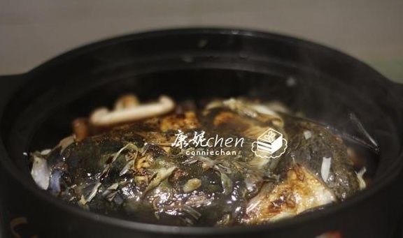  鱼头这样做鲜香入味，滋味无穷，老少都爱吃，孩子多吃聪明体质好