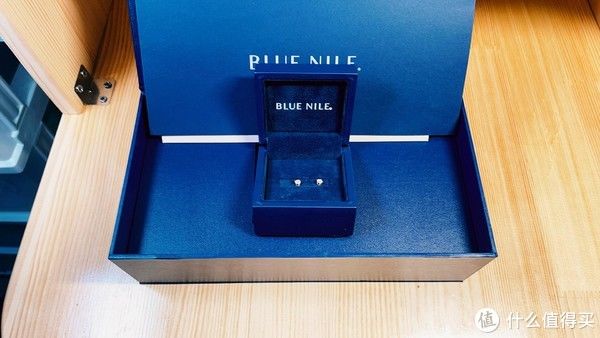 中秋节|牛皮好物说 篇二十九:“钻”得一人心,白首不分离——Blue Nile超详细一站式选购攻略