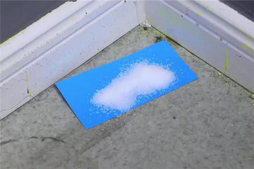 小苏打|抓紧在卫生间里撒把食盐，不是迷信，有钱人都在做，学会全家受益