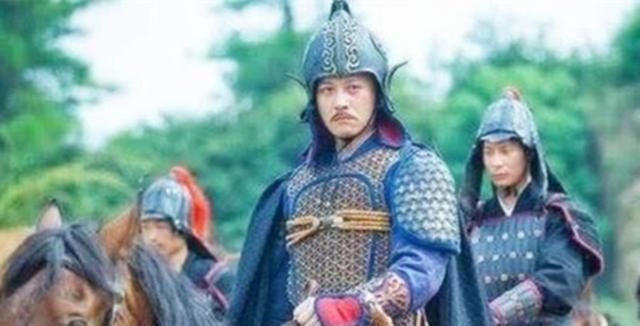 赵匡胤|说起“黄袍加身”都想到赵匡胤，其实，此人才是黄袍加身的祖师爷