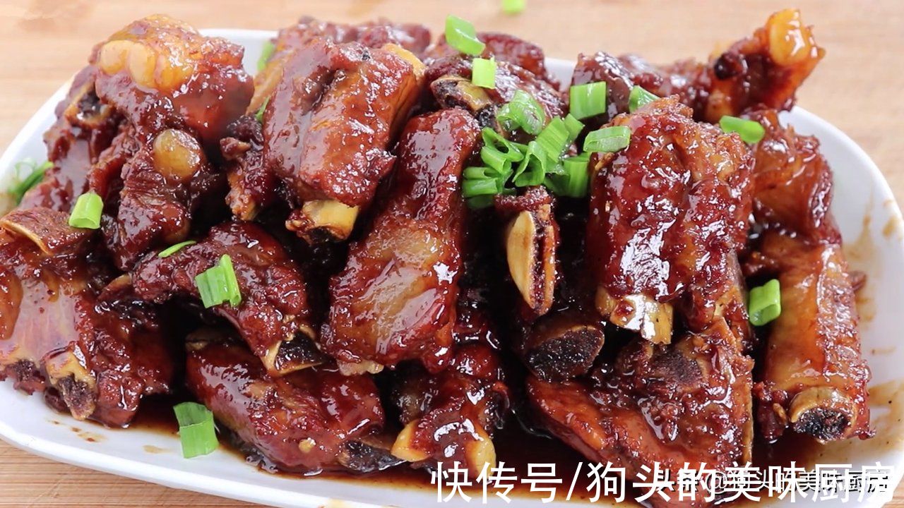 诱人|天冷这样做排骨，酥烂好吃不油腻，做法告诉你，人人都会做