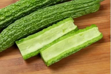 骨密度|吃一次相当于8斤盐,骨科医生:若每天大口吃,骨骼或成“蜂窝”