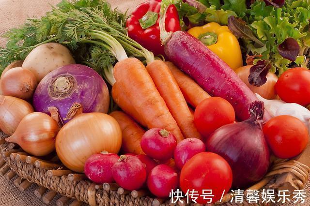 脑缺血|手指发麻，提示什么疾病？提醒：出现这些伴随症状，需要格外重视