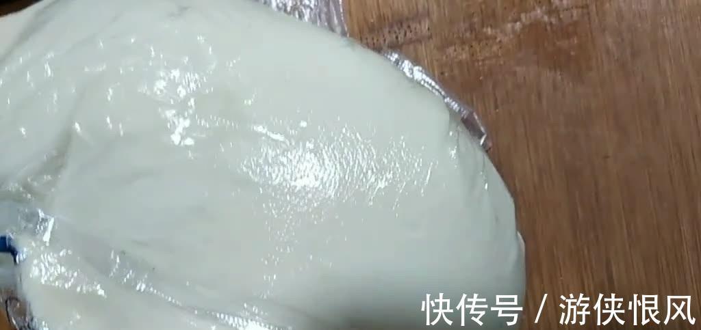 超薄葱花饼的做法，掌握以下3个技巧，担保焦香诱人嘎嘣香脆