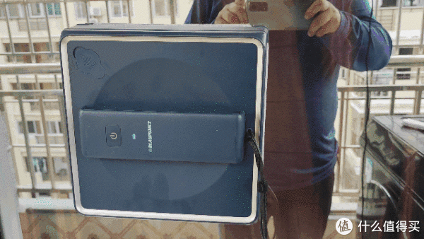 清洁|不伤玻璃,高效清洁不留痕,蓝宝擦窗机器人体验