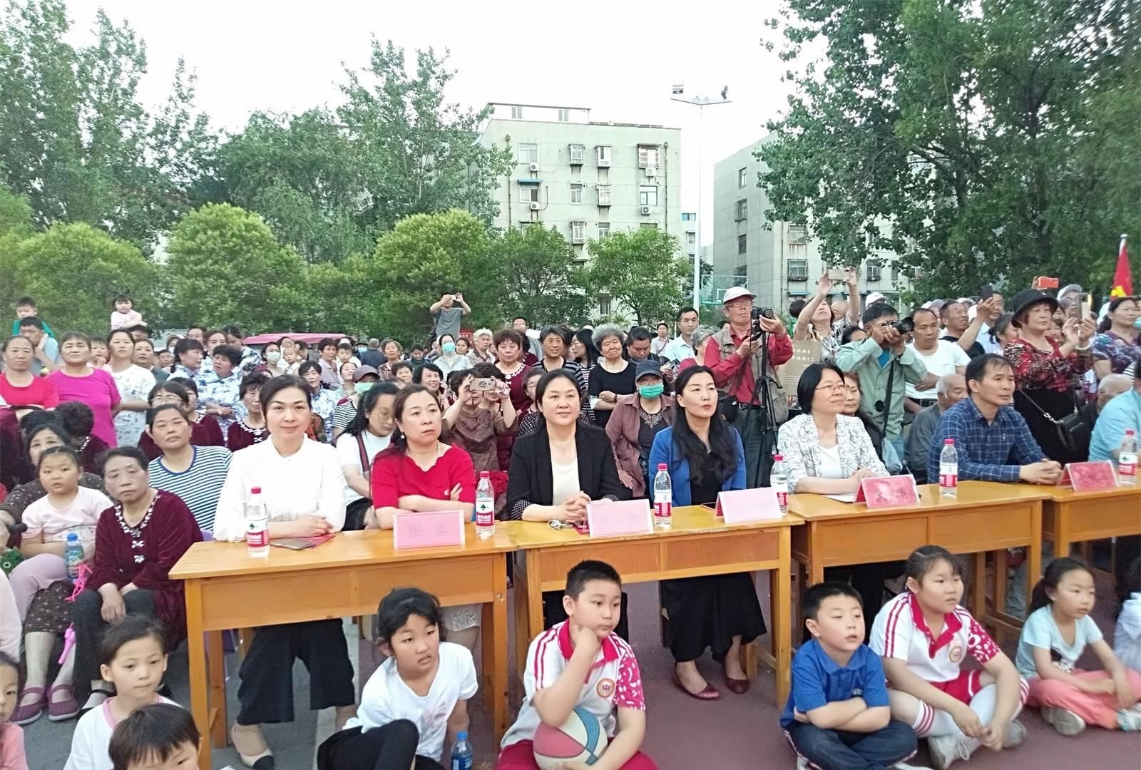 开封市民族团结创建文艺汇演在鼓楼区精彩上演|汴梁关注| 共筑中国梦