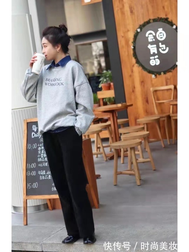 牛仔 平平无奇的“牛仔衬衫”,用这4种搭配技巧,洋气又显气质