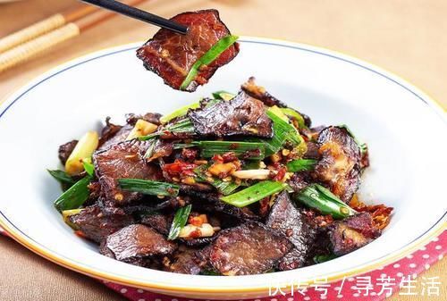 腌腊肉别只会抹盐,掌握3个要点,腊肉更香更入味,也不怕发霉
