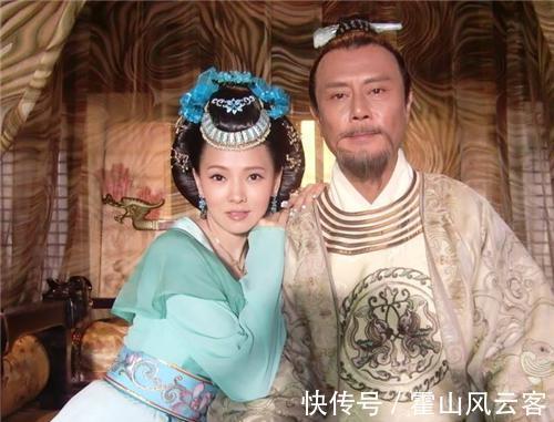 杨贵妃|李白最肉麻的一首诗，赤裸裸地吹捧杨贵妃，开篇两句现代人也常用