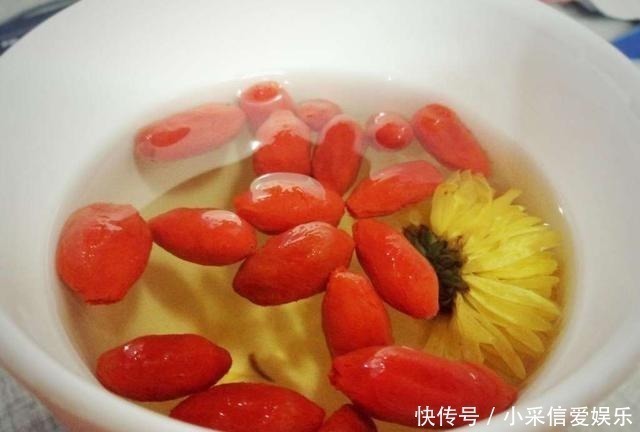 枸杞|枸杞补肾的最佳吃法，很多人都吃错了，这个方法让你养生效果加倍